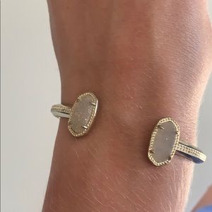 KENDRA SCOTT Elton Pinch Cuff Bracelet